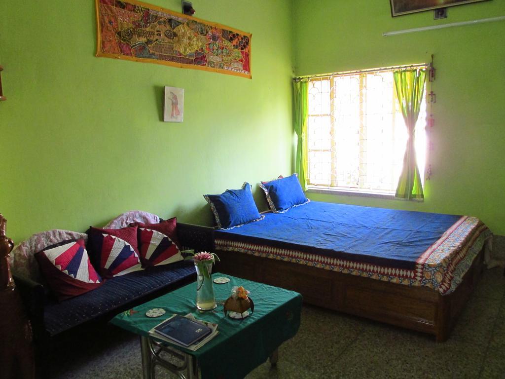 Pubali Homestay بولبور المظهر الخارجي الصورة